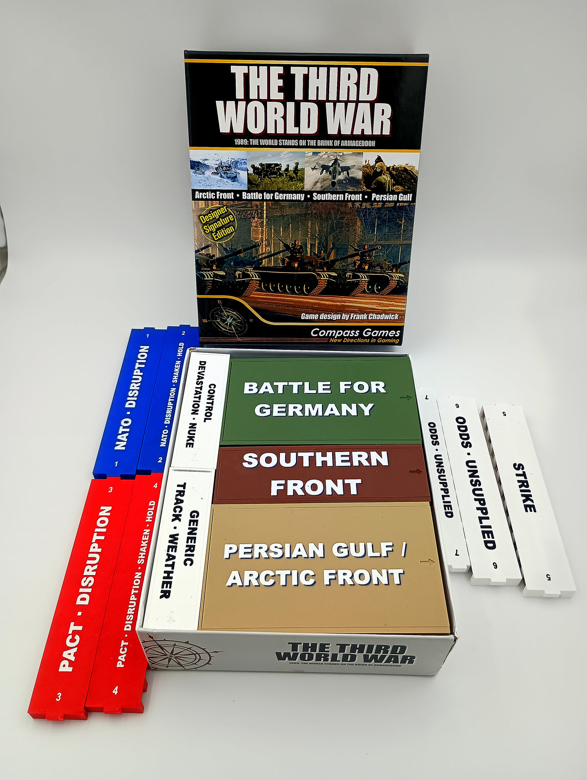 Third World War Designer Signature Edition Organizer & Insert