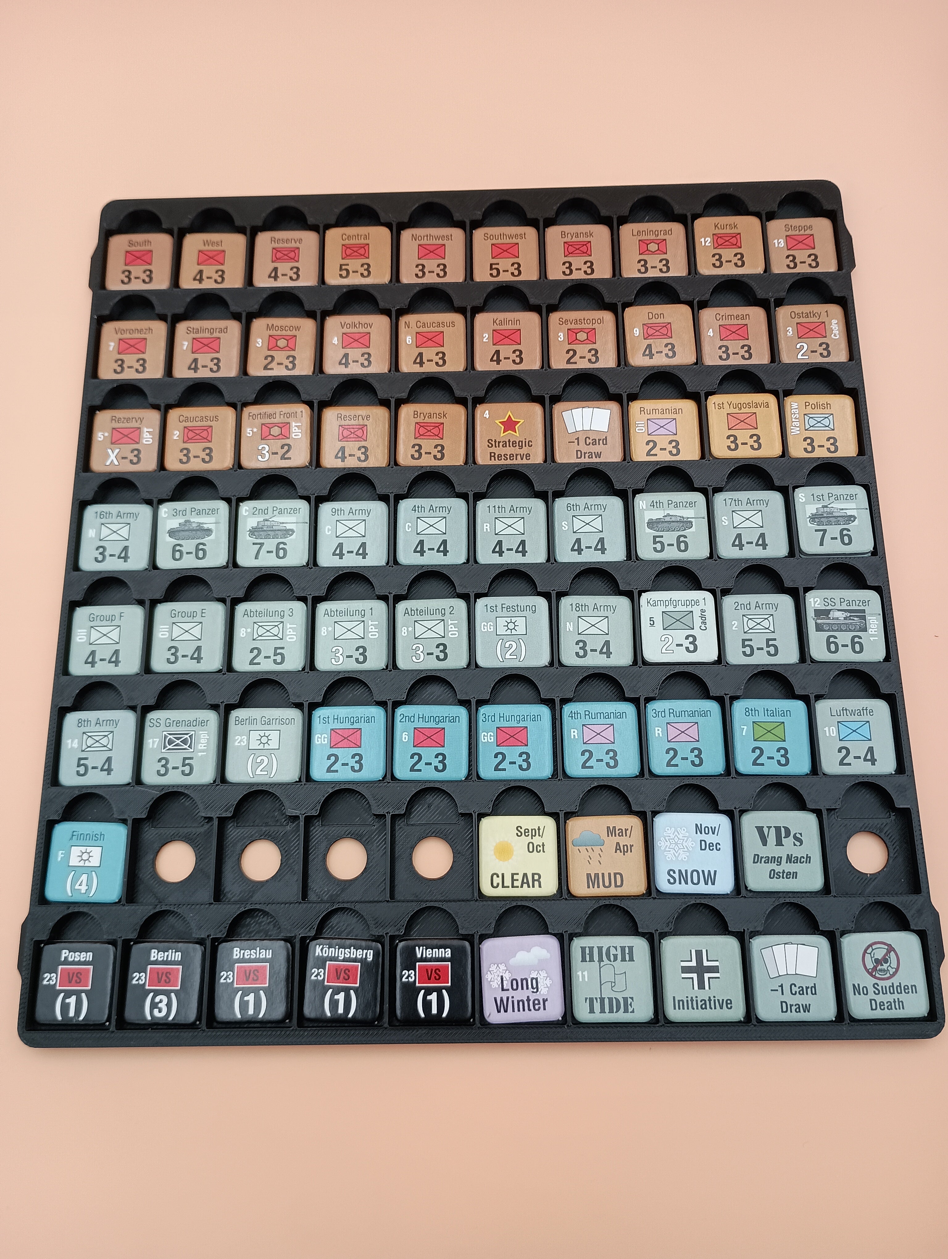 No Retreat: The Russian Front Board Game organizer