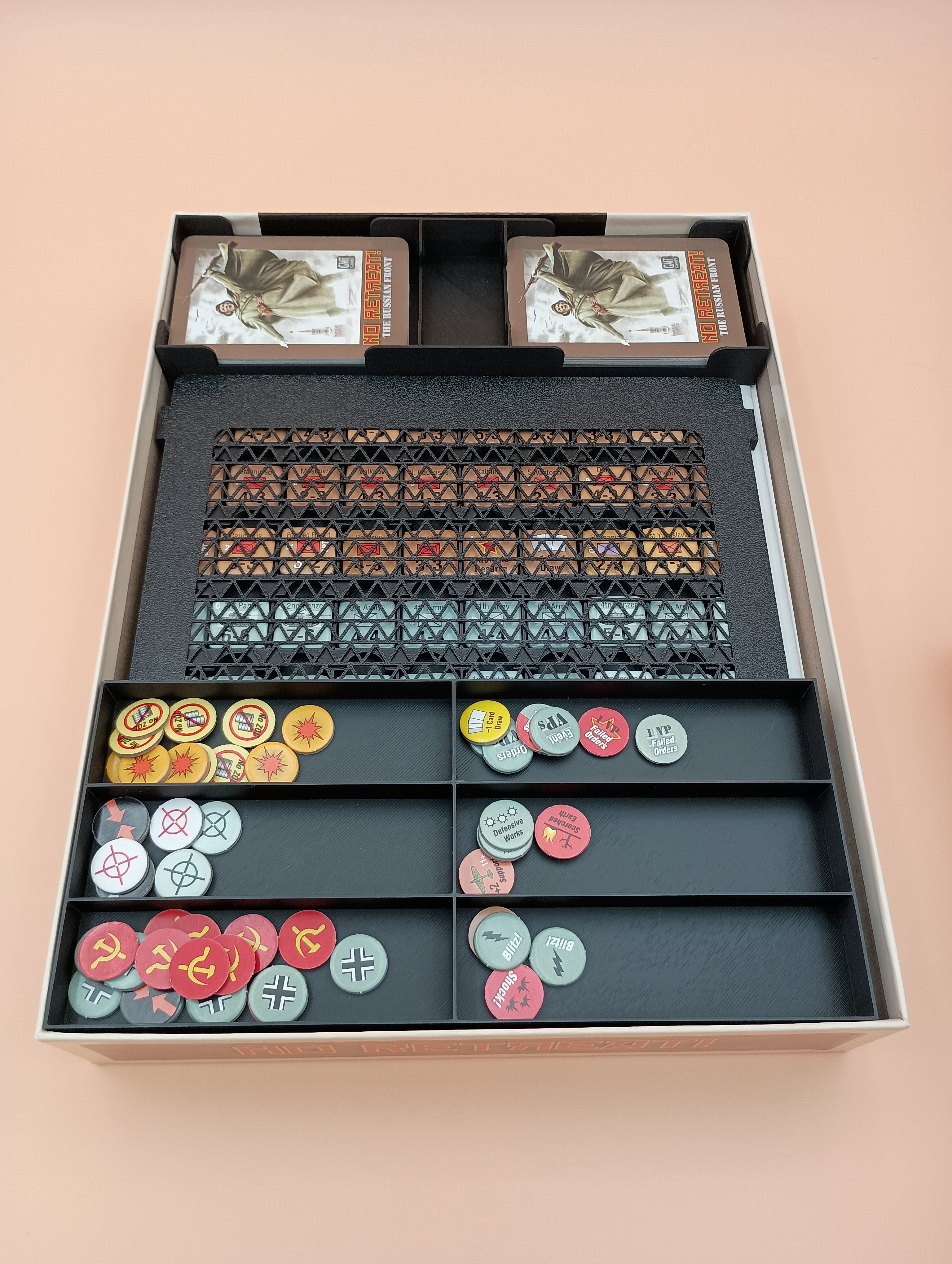 No Retreat: The Russian Front Board Game organizer