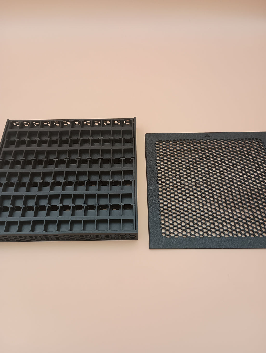 Vertical Safe Wargame Counter Storage Trays - Fits 960 9/16" counters in 22 bins