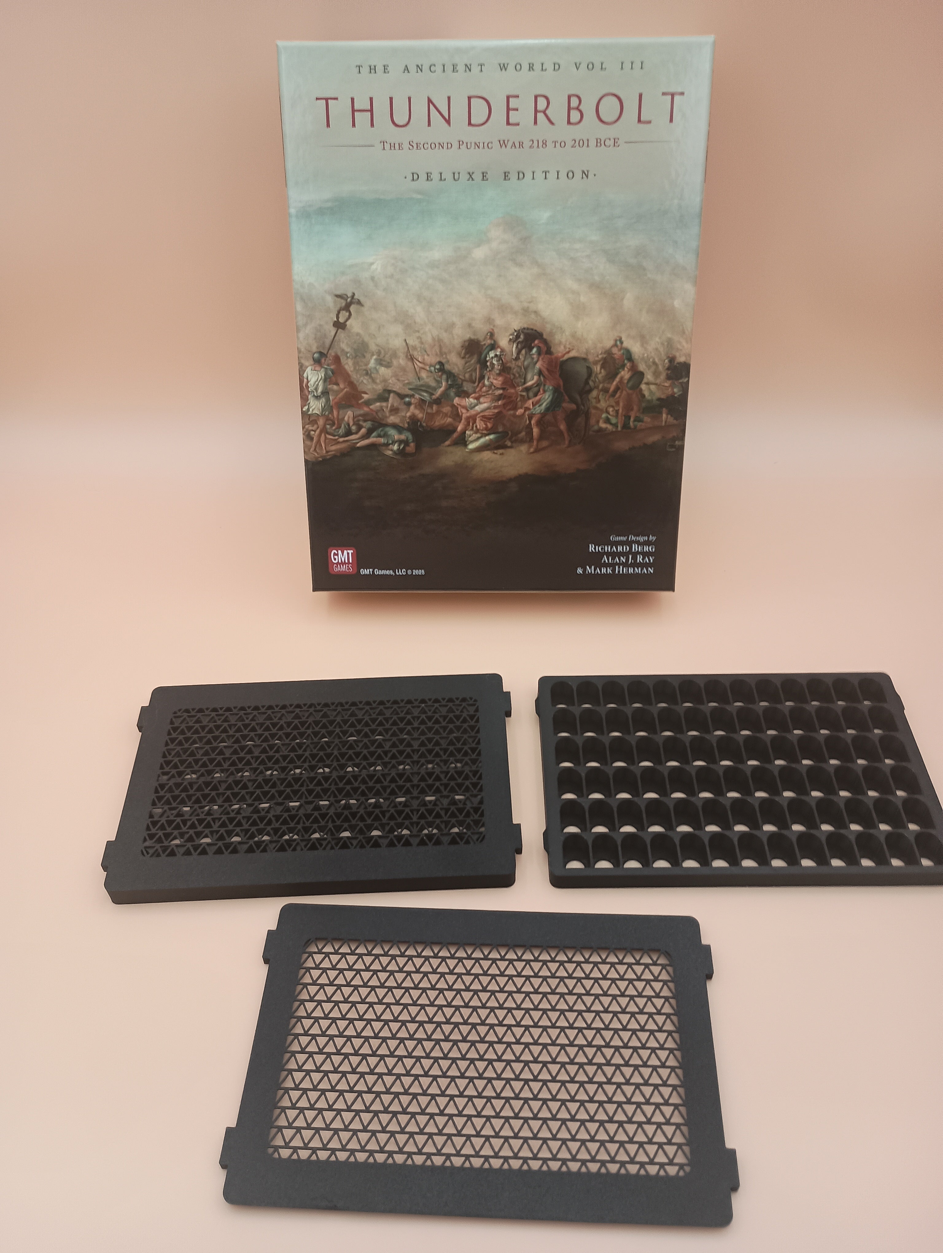 Thunderbolt: Deluxe Game Organizer